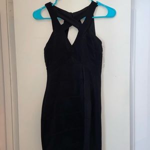 Black bodycon dress